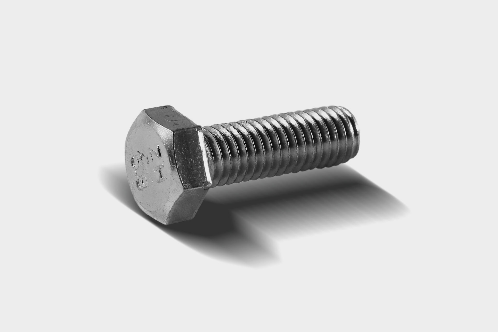 Крепеж и расходные материалы